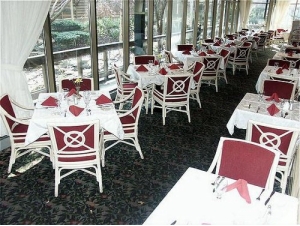International JFK Airport Hotel 05.[1]
